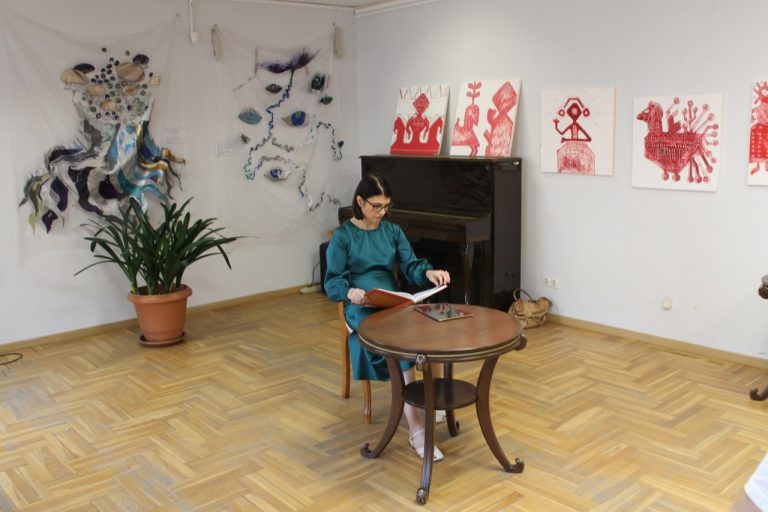 Лекция «Перевод в современном мире» прошла в Библиотеке национальных литератур