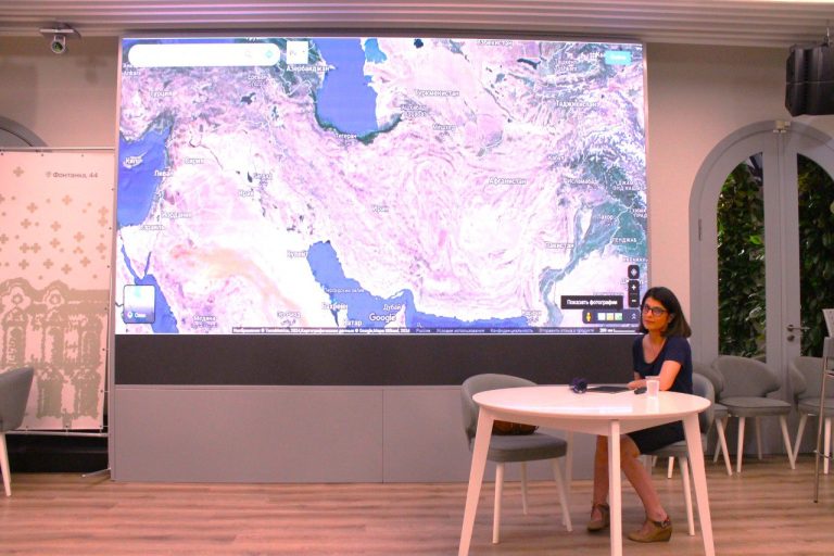 A lecture “Travelling around Iran without agencies and mediators” by A.R. Ishmuhamedova delivered in Saint Petersburg