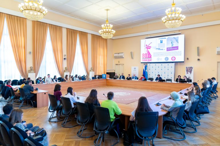 Ibn Sina Foundation held the event dedicated to the Victory Day at the Russian State Humanitarian University