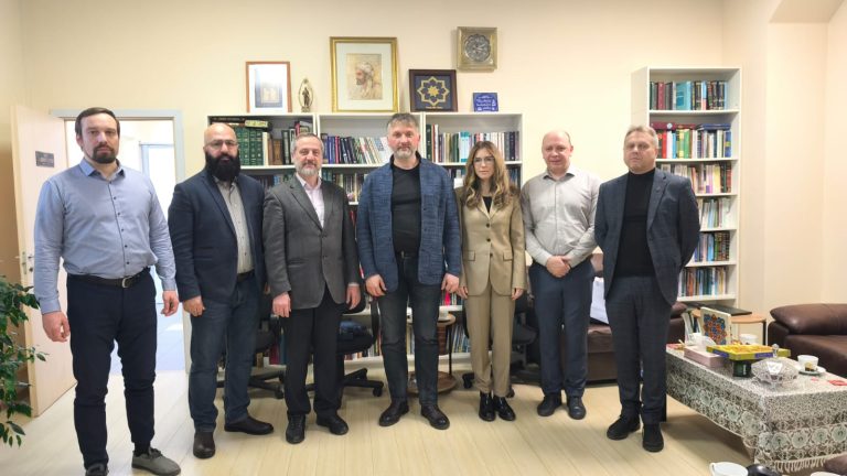 The President of Ibn Sina Foundation Expressed His Gratitude to the Delegation from the Russian State Library