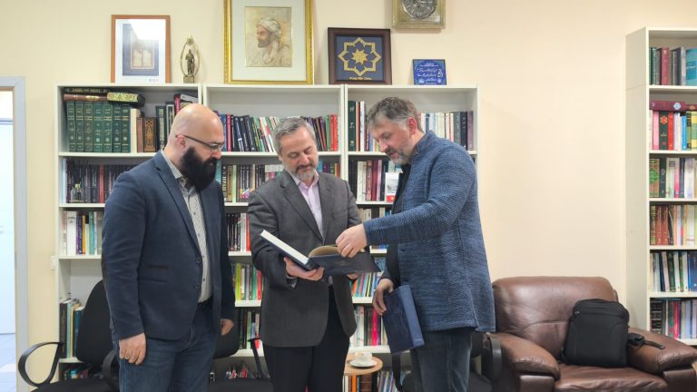 همکاری بنیاد ابن سینا و کتابخانه دولتی مسکو برای صیانت از میراث مکتوب اسلامی در داغستان