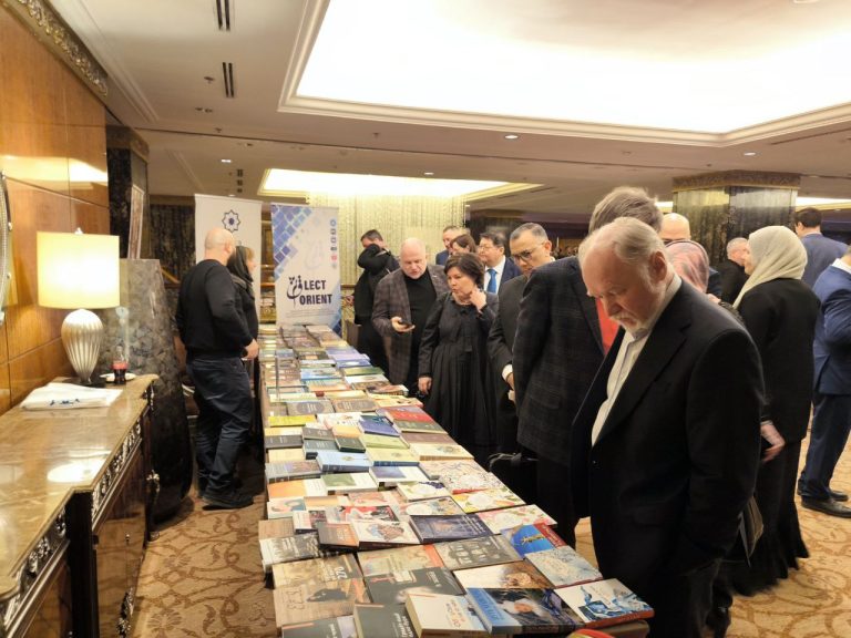 حضور بنیاد ابن سینا در جشن چهل‌وهفتمین سال روز پیروزی انقلاب اسلامی در مسکو