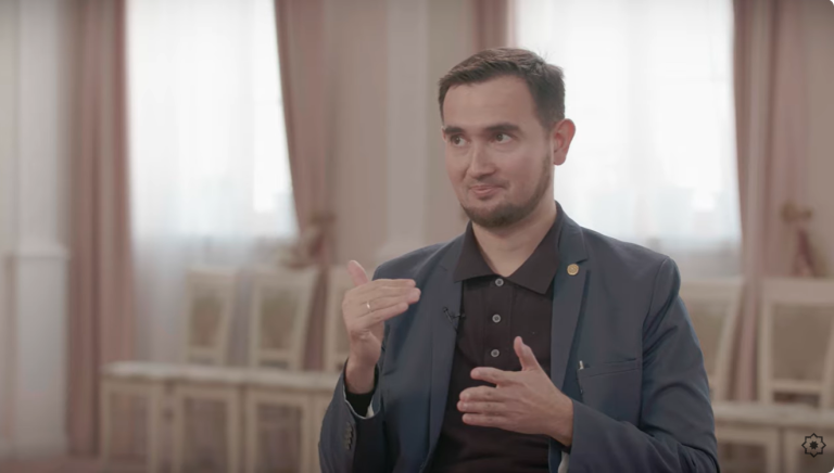 «اسلام از مسجد مرجانی کازان»؛ گفتگو با آلفرد کاشافویچ بوستانوف