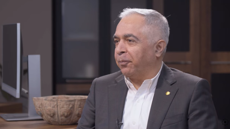 «میر بیزنس بانک و بانکداری اسلامی در روسیه»؛ در گفتگو با سید سعید وکیلی